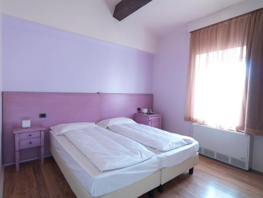 Empoli Hotel Zimmer foto